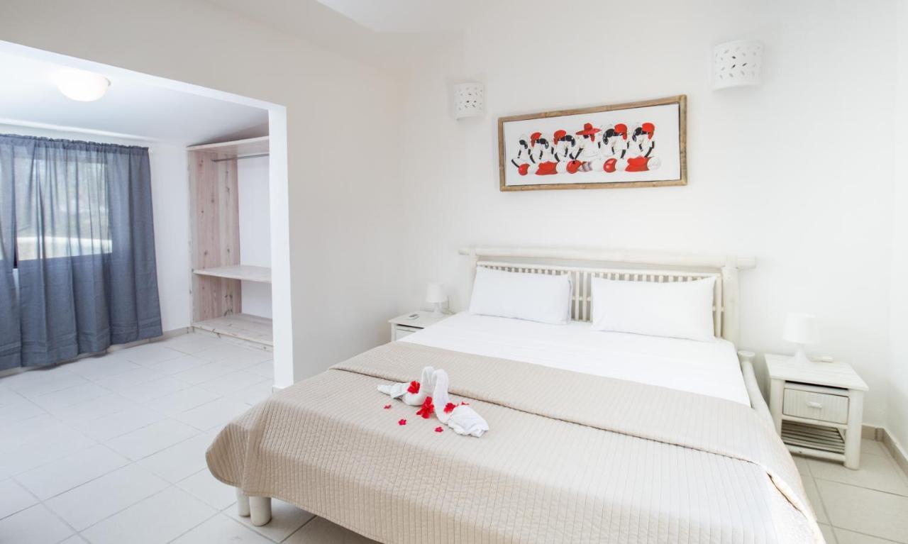 Los Corales Beach Village 蓬塔卡纳 外观 照片