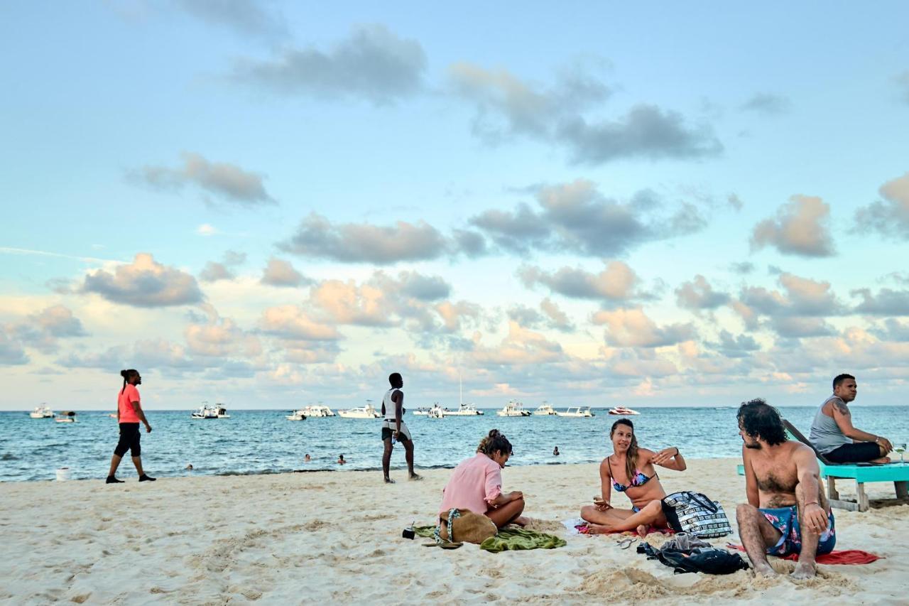 Los Corales Beach Village 蓬塔卡纳 外观 照片